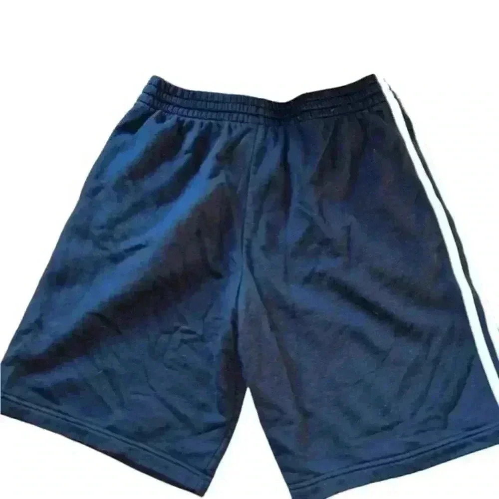 Men’s Black Adidas Sweat Shorts, Large - Picture 2 of 4